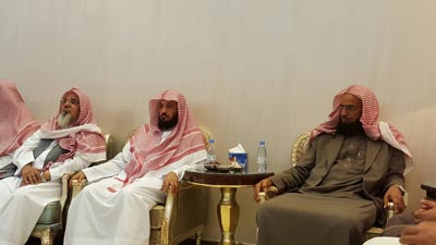 علماء اليمن في زيارة لمعالي الشيخ عبدالل ..