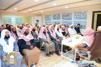 ضيف اللقاء المفتوح فضيلة الشيخ حسين المؤ ..